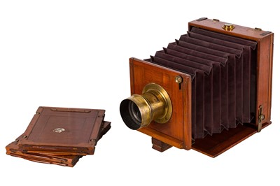 Lot 19 - A W.W. Rouch & Co Patent Portable Whole Plate Camera