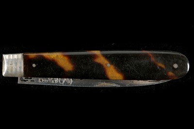 Lot 291 - A fine antique George III Solid Sterling...