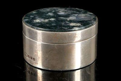 Lot 298 - A vintage Solid Sterling Silver silver mounted...