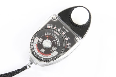 Lot 43 - Sekonic l398 light meter.