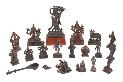 Lot 343 - A MISCELLANEOUS GROUP OF BRONZE HINDU AND BUDDHIST STATUETTES