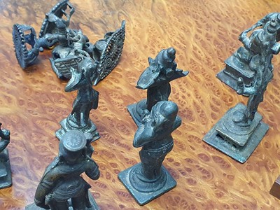 Lot 343 - A MISCELLANEOUS GROUP OF BRONZE HINDU AND BUDDHIST STATUETTES