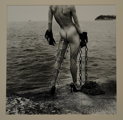 Lot 119 - HELMUT NEWTON (GERMAN 1920-2004)