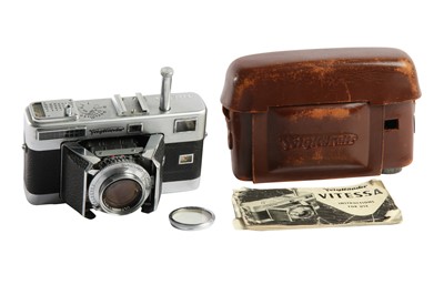 Lot 485 - A Voigtlander Vitessa Rangefinder Camera With 50mm f2 Ultron Lens.