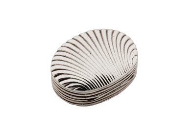 Lot 7 - A George III sterling silver vinaigrette, Birmingham circa 1806 by Matthew Linwood