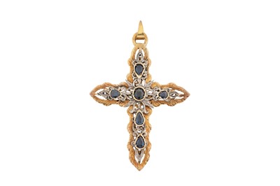 Lot 206 - A SAPPHIRE CROSS PENDANT