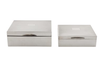 Lot 69 - A George VI sterling silver cigarette box, Birmingham 1936 by Deakin and Francis