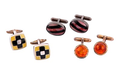 Lot 326 - THREE PAIRS OF SILVER CUFFLINKS
