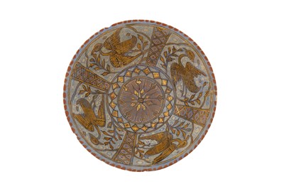 Lot 54 - A VERY FINE POSSIBLY 12TH-13TH CENTURY PERSIAN SELJUK MINA’I GILDED AND GLAZED POTTERY BOWL