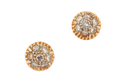 Lot 174 - A PAIR OF DIAMOND CIRCULAR STUD EARRINGS