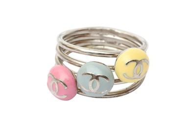 Lot 17 - Chanel CC Pastel Trio Ring