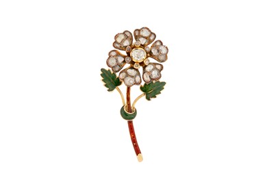 Lot 54 - A DIAMOND AND ENAMEL PIN