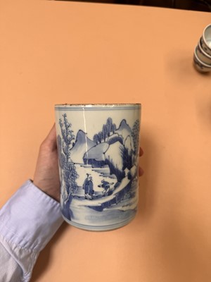 Lot 430 - A CHINESE BLUE AND WHITE 'LANDSCAPE' BRUSH POT, BITONG