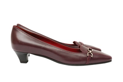 Lot 85 - Ferragamo Purple Beyal Heeled Pump - Size US 8