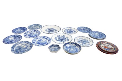 Lot 235 - A GROUP OF ENGLISH BLUE AND WHITE TRANSFER PRINTED TABLEWARES, MAINLY EARLY 19TH CENTURY
