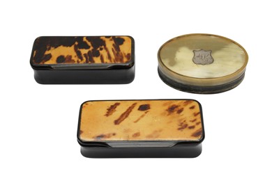 Lot 169 - THREE 19TH CENTURY SNUFF BOXES