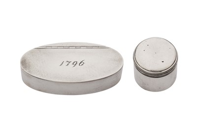 Lot 6 - A George III silver snuff box, Birmingham dated 1796 by John Thorton