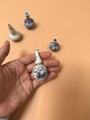 Lot 426 - FOUR CHINESE MINIATURE VASES