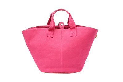 Lot 31 - Hermes Pink Panier De Plage GM