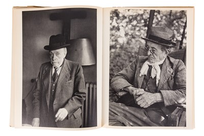 Lot 53 - Henri Cartier-Bresson (1908-2004)