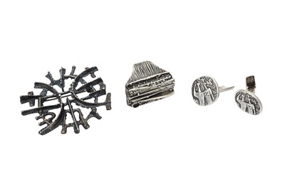 Lot 24 - A COLLECTION OF BRUTALIST JEWELLERY