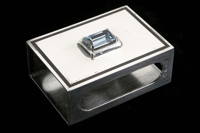 Lot 217 - A fine vintage Elizabeth II Sterling Silver...