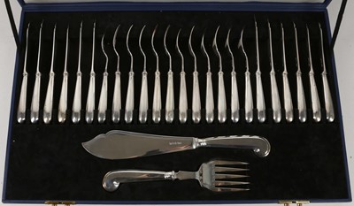 Lot 203 - A fine antique Sterling Silver fruit knife &...