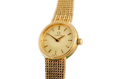Lot 349 - OMEGA BRACELET WATCH - LADIES