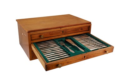 Lot 245 - A cased George V sterling silver table service of flatware / canteen, Sheffield 1923 by Henry Atkin