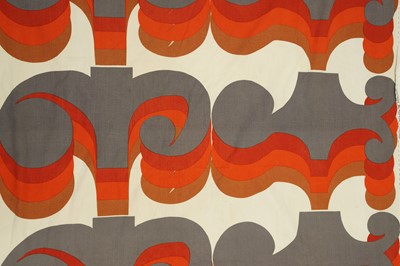 Lot 214 - BARBARA BROWN (BRITISH B.1932) FOR HEALS