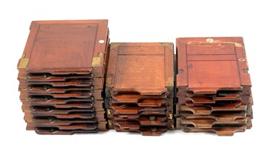 Lot 280 - 14 5" x 4" and Quarter Plate Film/Plate Holders.