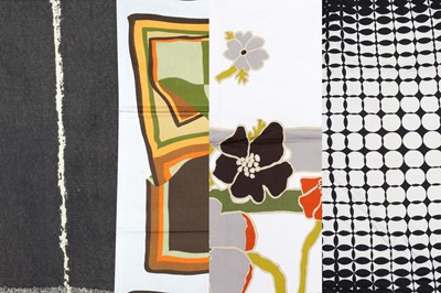 Lot 248 - A GROUP OF HEALS FABRIC