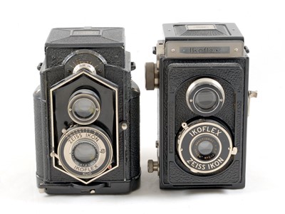 Lot 301 - A Zeiss Ikon "Coffee Can" Ikoflex & an Ikoflex I.