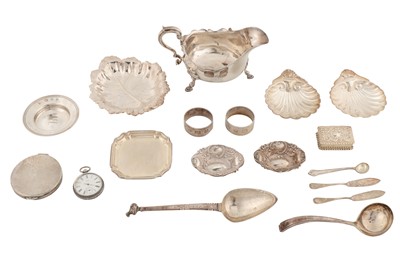 Lot 163 - A mixed group of sterling silver