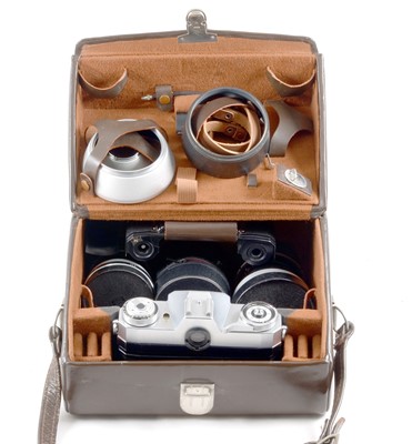 Lot 95 - 4-Lens Zeiss Ikon Contaflex Super Outfit.
