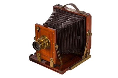 Lot 17 - A Fallowfield Victoria Half Plate Mahogany & Brass Field Camera by Henry Park