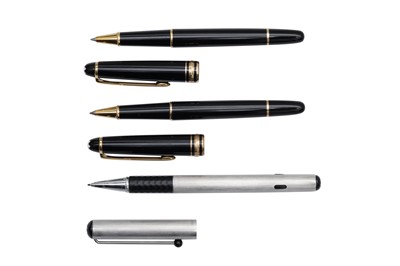 Lot 92 - A PAIR OF MONTBLANC MEISTERSTUCK BALLPOINT PENS