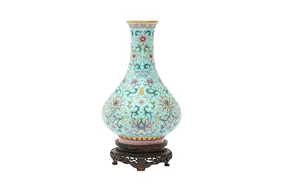 Lot 108 - A CHINESE FAMILLE-ROSE TURQUOISE-GROUND 'LOTUS' VASE