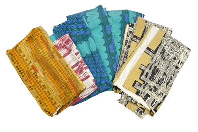 Lot 253 - A GROUP OF MID-CENTURY FABRICS