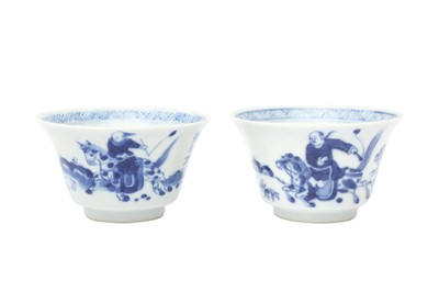 Lot 5 - TWO CHINESE BLUE AND WHITE CUPS