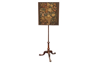 Lot 367 - A LATE GEORGE II MAHOGANY POLE SCREEN, PROBABLY IRISH