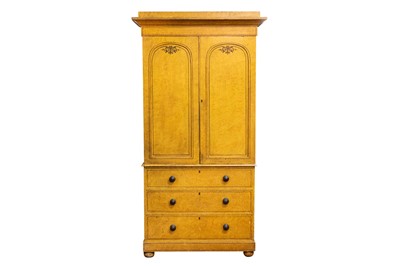 Lot 418 - A VICTORIAN LINEN PRESS