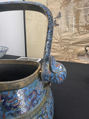 Lot 557 - A CHINESE CLOISONNÉ ENAMEL 'PHOENIX' VASE AND COVER, HU