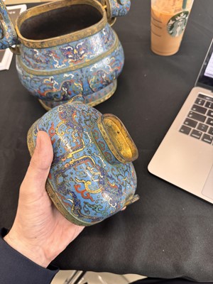 Lot 557 - A CHINESE CLOISONNÉ ENAMEL 'PHOENIX' VASE AND COVER, HU