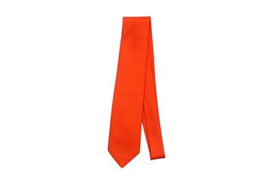 Lot 253 - Hermes Capucine Faconee H Silk Tie