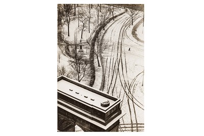 Lot 142 - André Kertész (1894-1985)
