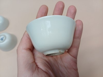 Lot 422 - A GROUP OF CHINESE CUPS AND SAUCERS