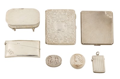 Lot 131 - A mixed group of sterling silver cases
