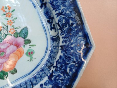 Lot 455 - A GROUP OF CHINESE EXPORT FAMILLE-ROSE WARES