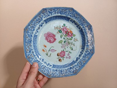 Lot 455 - A GROUP OF CHINESE EXPORT FAMILLE-ROSE WARES